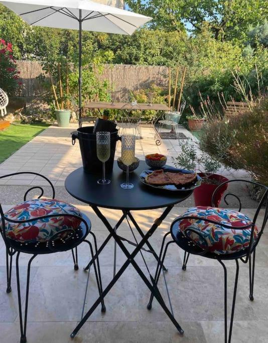 Une Pause Au Paradis Sorgues Dış mekan fotoğraf